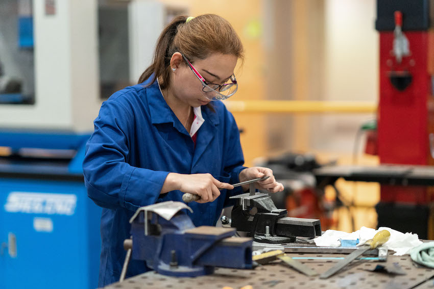 ROCSAN STUDIES MECHANICAL ENGINEERING AT UNITEC (PHOTO: YUKI ZHANG)