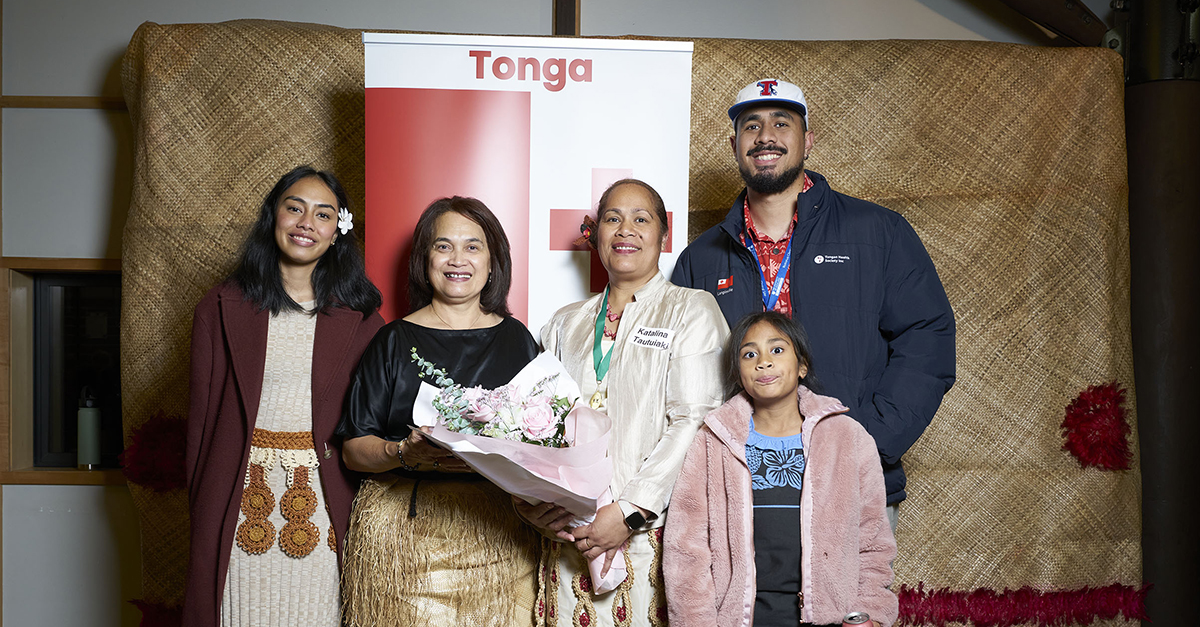 Bachelor of Engineering – Civil graduand, Katalina Tautuiaki supported by family at Unitec’s Pacific Graduation Celebration, where she was the guest speaker on Thursday