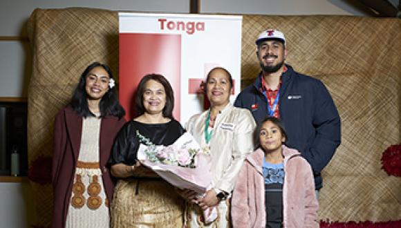 Bachelor of Engineering – Civil graduand, Katalina Tautuiaki supported by family at Unitec’s Pacific Graduation Celebration, where she was the guest speaker on Thursday