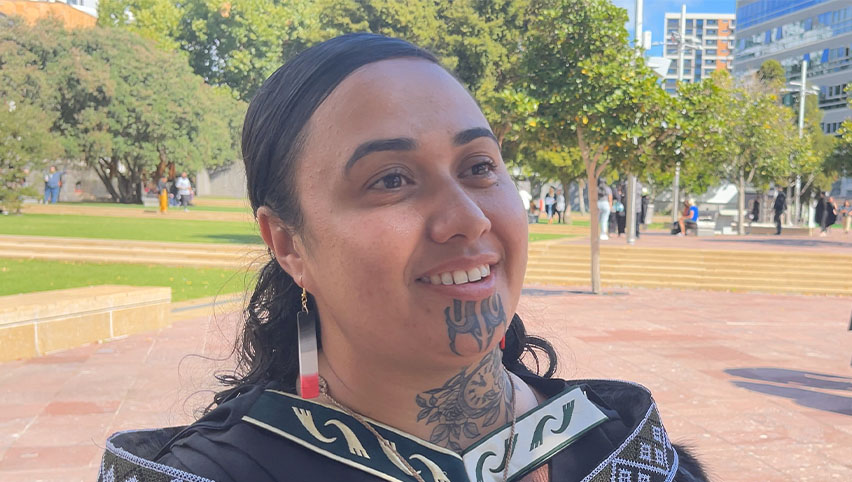 Corren Awheto: from teenage Mum to top nursing graduate