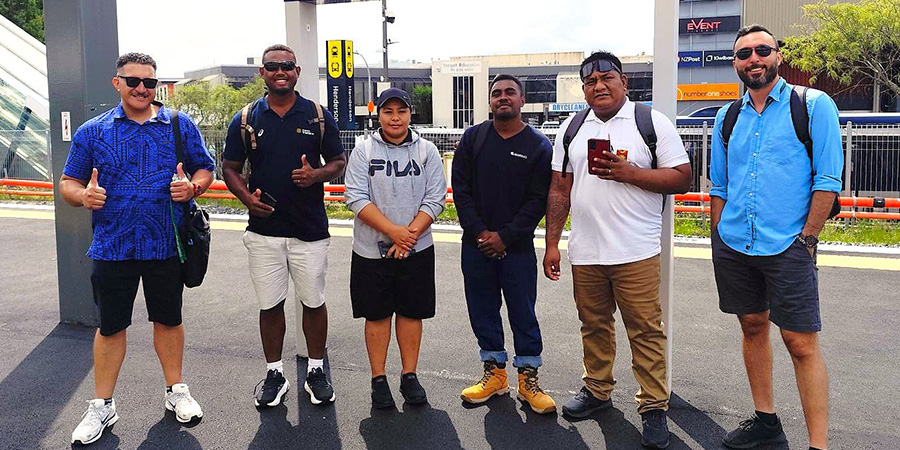 Manaaki scholars on tour at Henderson train station