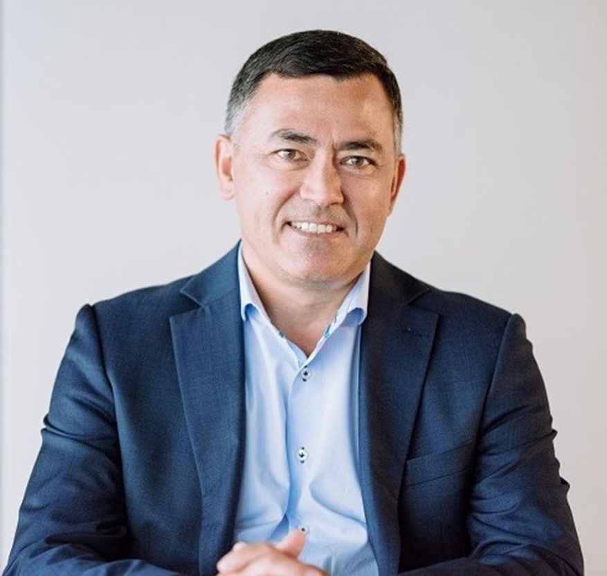 Peter Parussini portrait