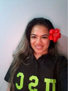 Natara Iata Pimoe takes a selfie wearing a USC shirt.