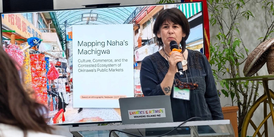 Research Ethics Administrator, Tuapapa Rangahau Dr Evangelia Papoutsaki gives a speech.