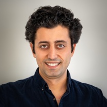 Dr Masoud Shakiba