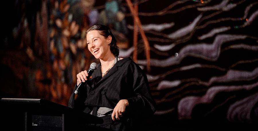 Paloma Schneideman gives a speech at a cinema.